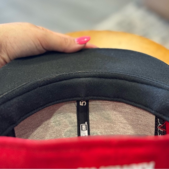 Kicks/Hi New Era Collaboration SnapBack Hat Red And Black Size 7 3/4 Hawaii - Picture 7 of 7